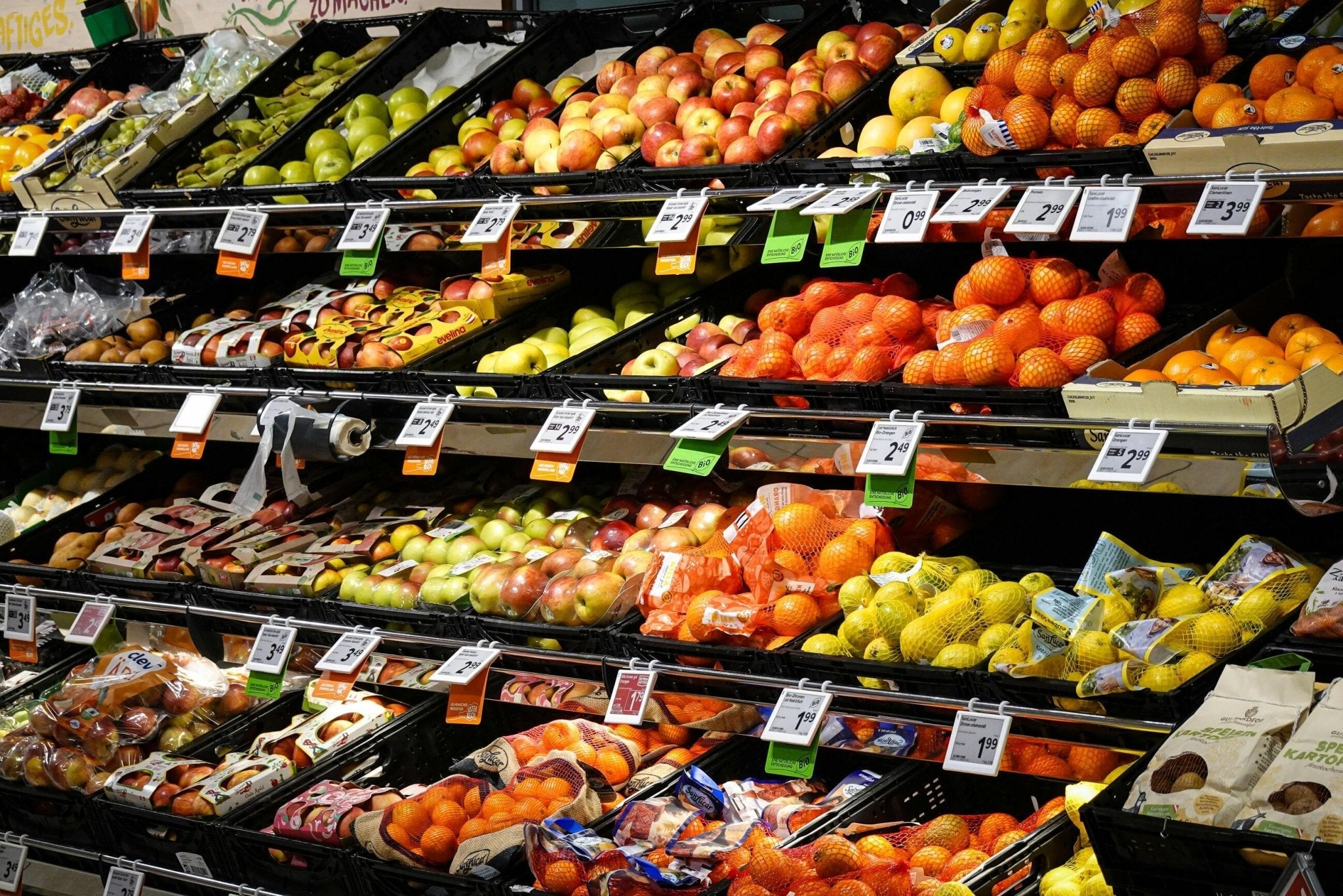 What Are the Benefits of Multivitamin Gummies? - TuttiBear
